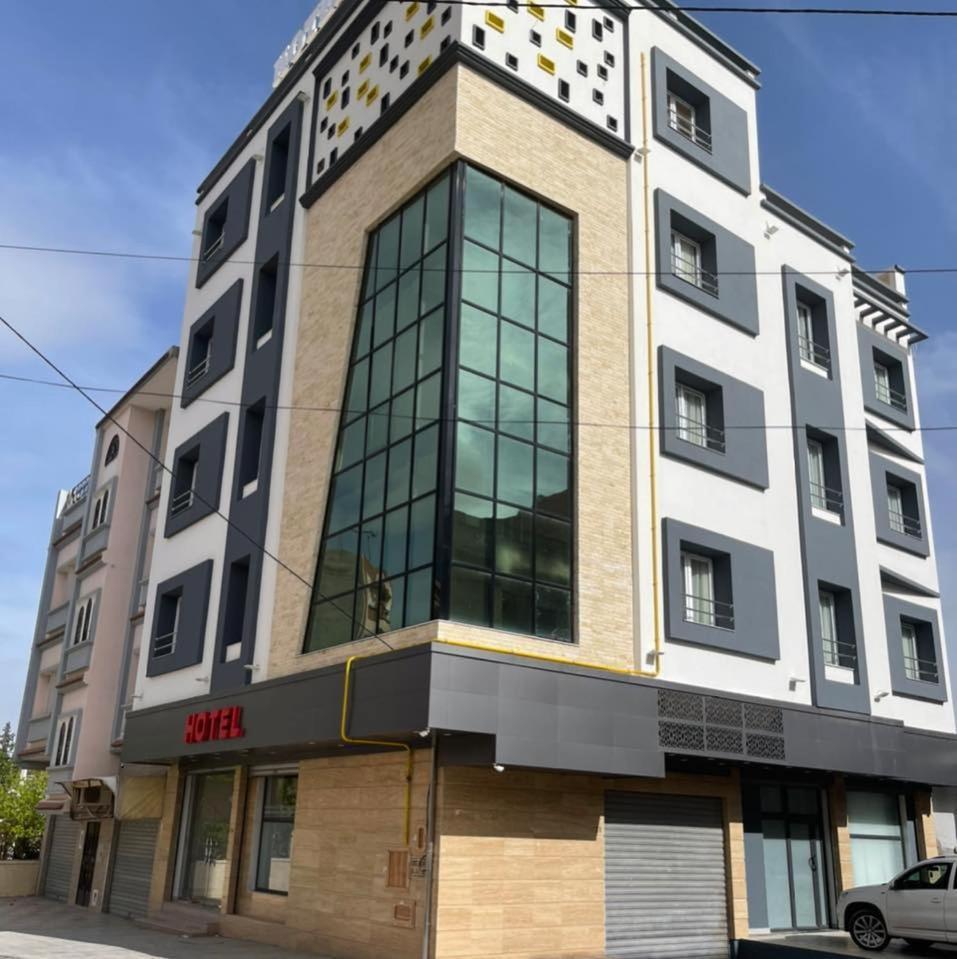 Hotel Borsa Saint-Arnaud Exterior foto